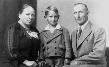 Picture of Fred at age 4 1/2 with his Aunt Rosa and Uncle Siegfried taken in 1937. 